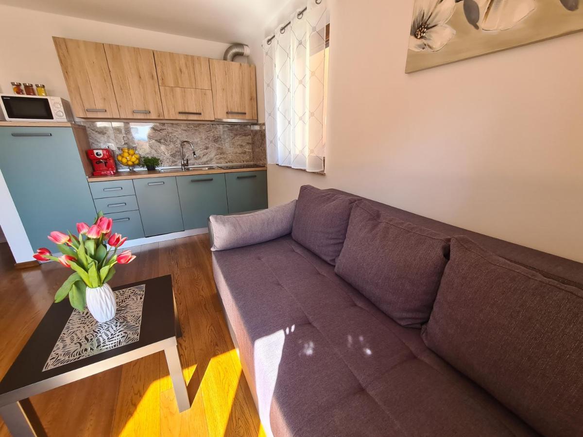 Downtown Ela Appartement *